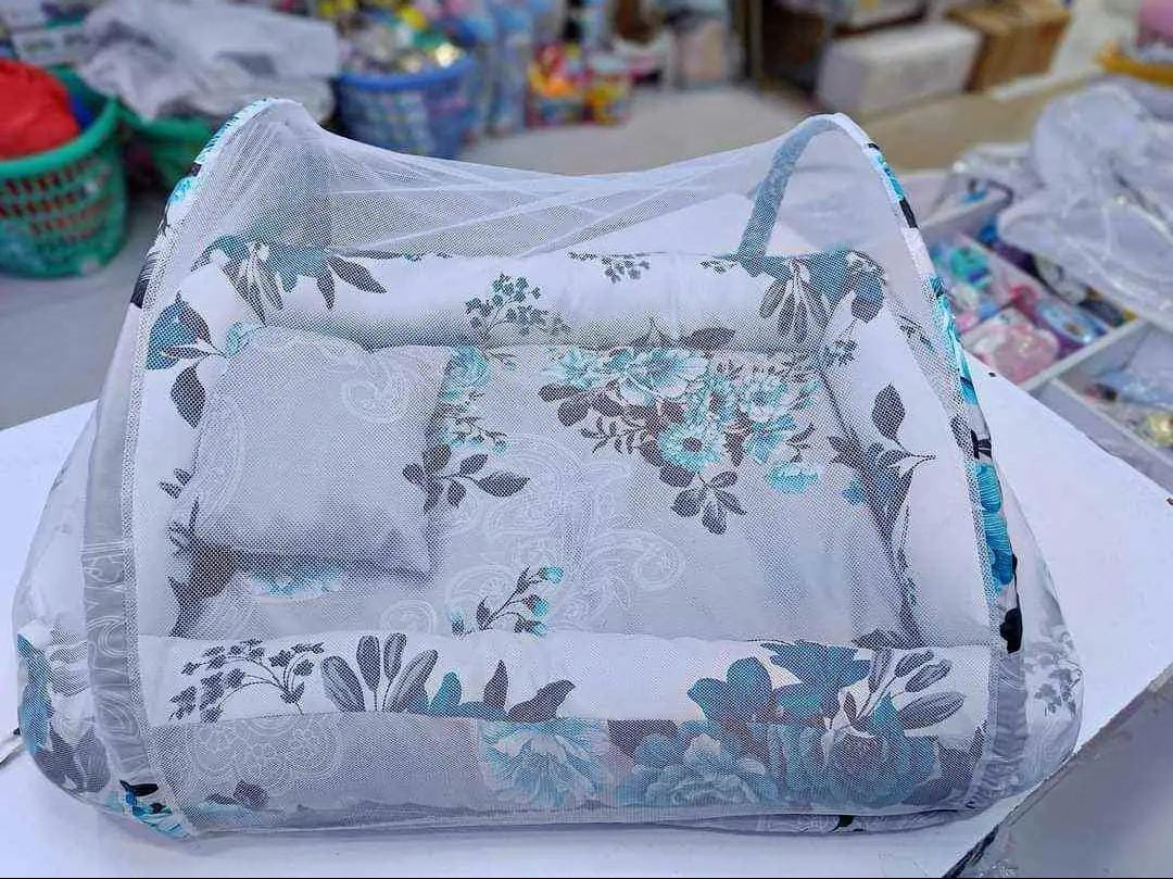 Generic Baby Nest & Co-sleeper Foldable with Pillow + Net