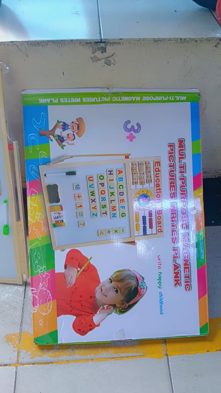 2 in 1 Double Sided Educational Kids Easel Board - Wooden Blackboard Whiteboard with Chalks, Eraser and Magnetic Numbers - Creative Learning Fun Activities