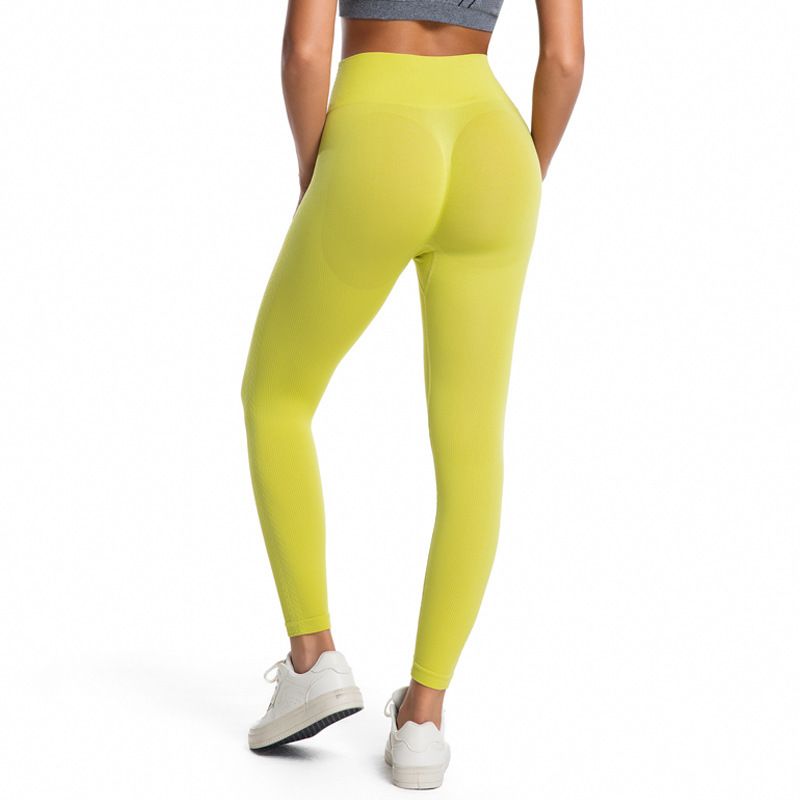 Cross border hot selling solid color sexy peach hip lifting yoga pants with high waist and tight fitting running and fitness pants in Europe and America black S