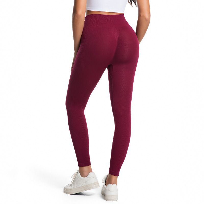 Cross border hot selling solid color sexy peach hip lifting yoga pants with high waist and tight fitting running and fitness pants in Europe and America black S