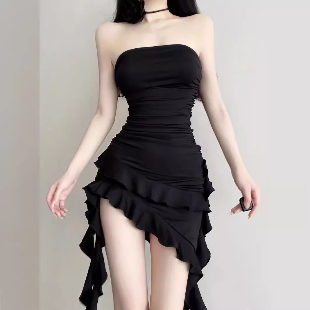 Fried Street Sweet and Spicy Girl Black Dress Female 2024 New Collection, Small and Popular, Sexy, Waist cinching and slimming, Irregular strapless Short Skirt black S