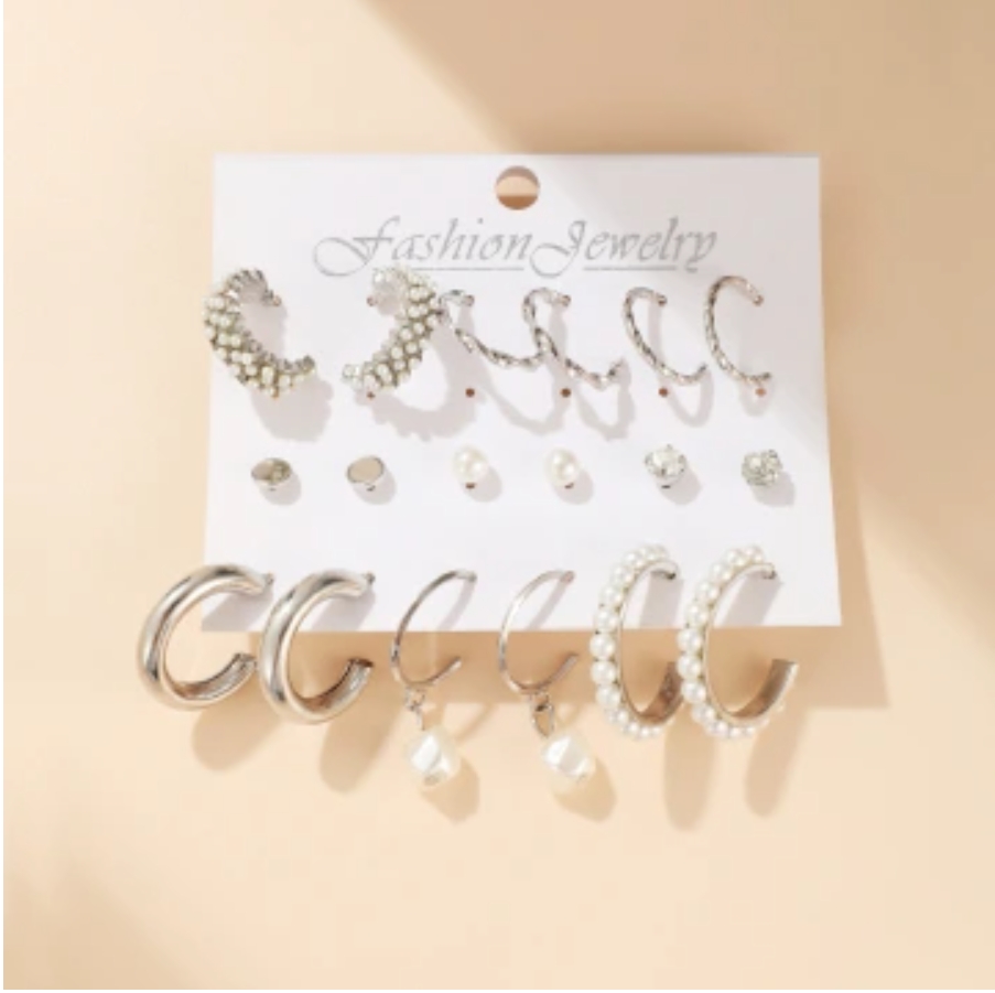 9Pcs/Set Women Earrings Rhinestone Pearl Exaggerated Gold Creative Personality Relief Earrings Women's Fashion Accessories Jewellery Gold as picture