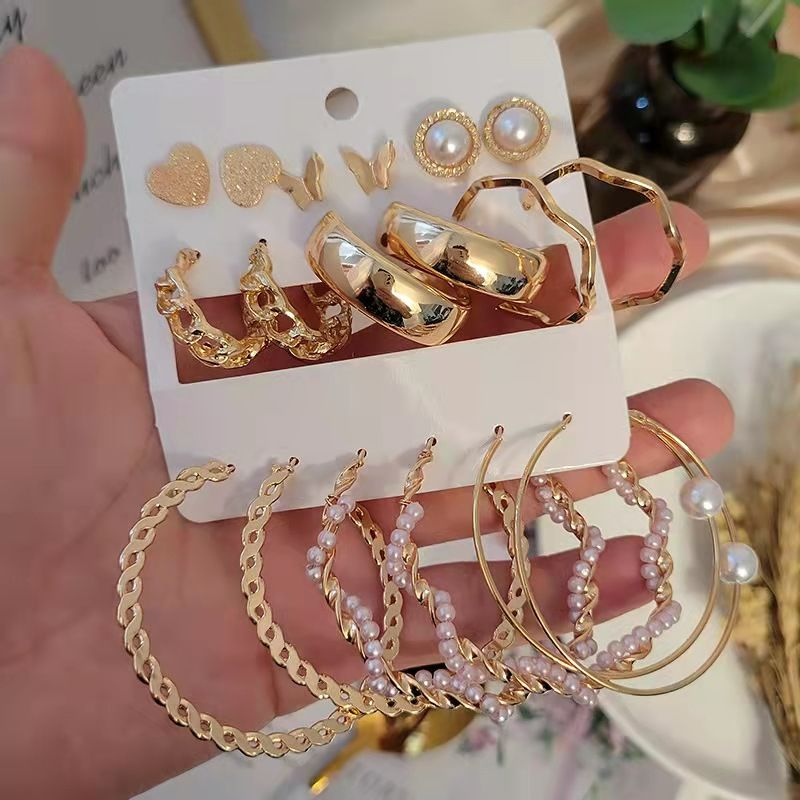 9 PIECES! Earrings Women's Fashion Accessories Jewellery 9pcs/Set Women Earrings Rhinestone & Pearl Ear Piercing Nine Different Styles Stunning Earrings Set For Girls Gold one size
