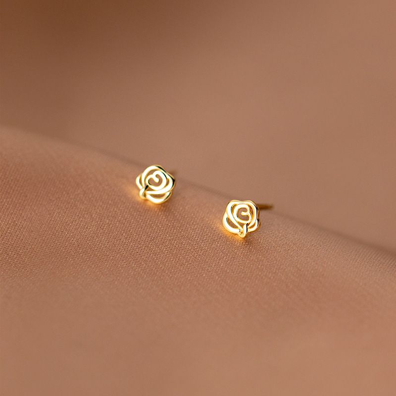 2*PC S999 pure silver small rose earrings, Japanese and Korean versions, simple temperament, fashionable flower earrings, gift for girlfriend golden pure silver