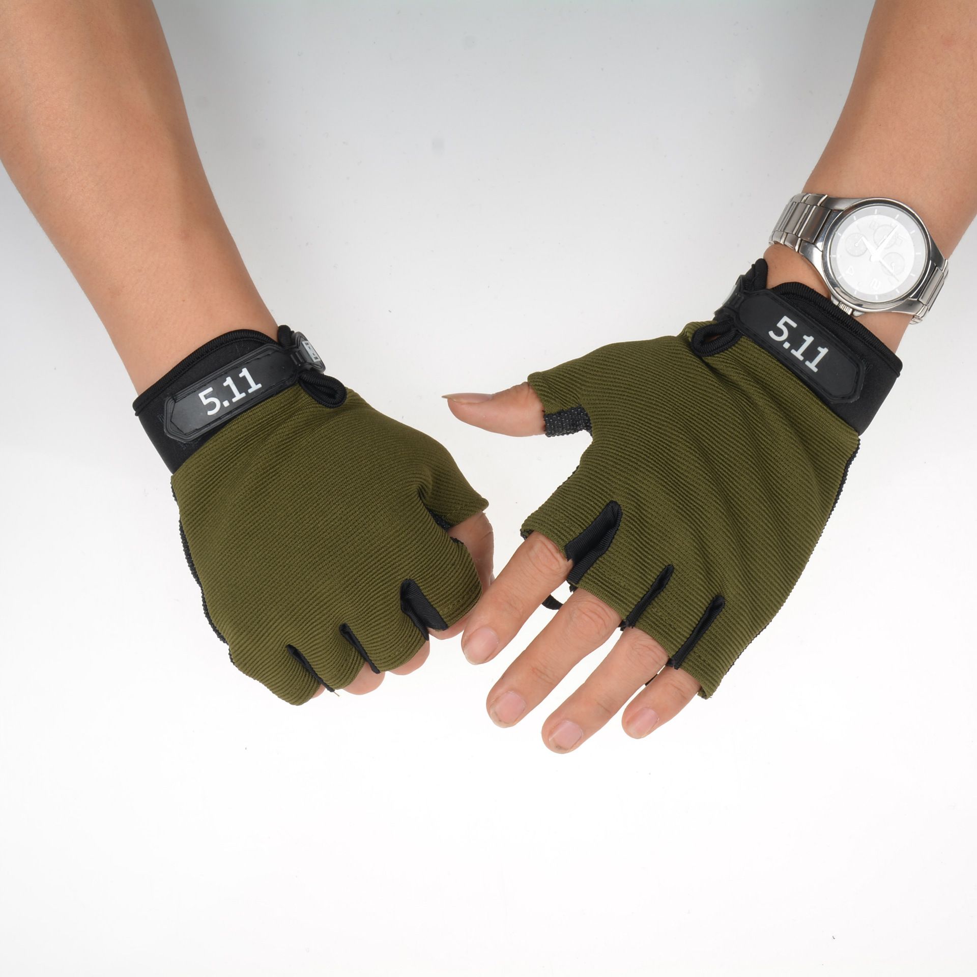 511 Half Finger Tactical Gloves Outdoor Fitness Cycling Sports Driving Men's and Women's Gloves Anti slip Breathable Thin Edition black one size fits all