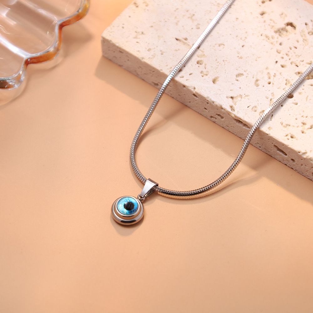 2*PC European and American Angel's Eye Titanium Steel Necklace Men's Gold Plated Exquisite Clavicle Chain Personalized Light Luxury Original Design Jewelry Wholesale Style_1 AS PICTURE