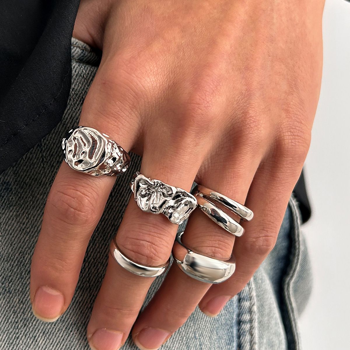 European and American hip-hop liquid metal ring, men's trendy fashion personality, high-end pleated ring, cross-border men's hot selling jewelry golden as picture