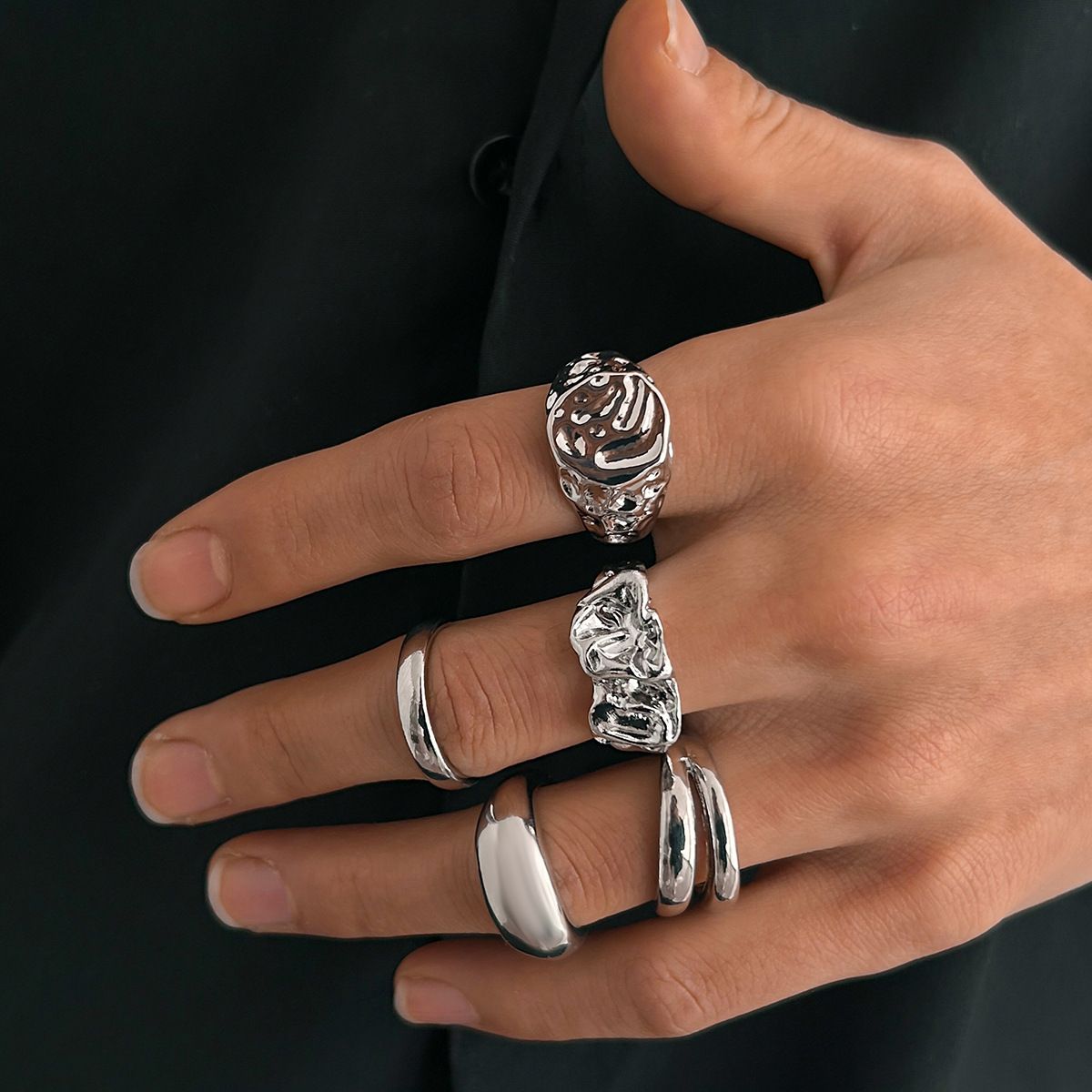 European and American hip-hop liquid metal ring, men's trendy fashion personality, high-end pleated ring, cross-border men's hot selling jewelry golden as picture