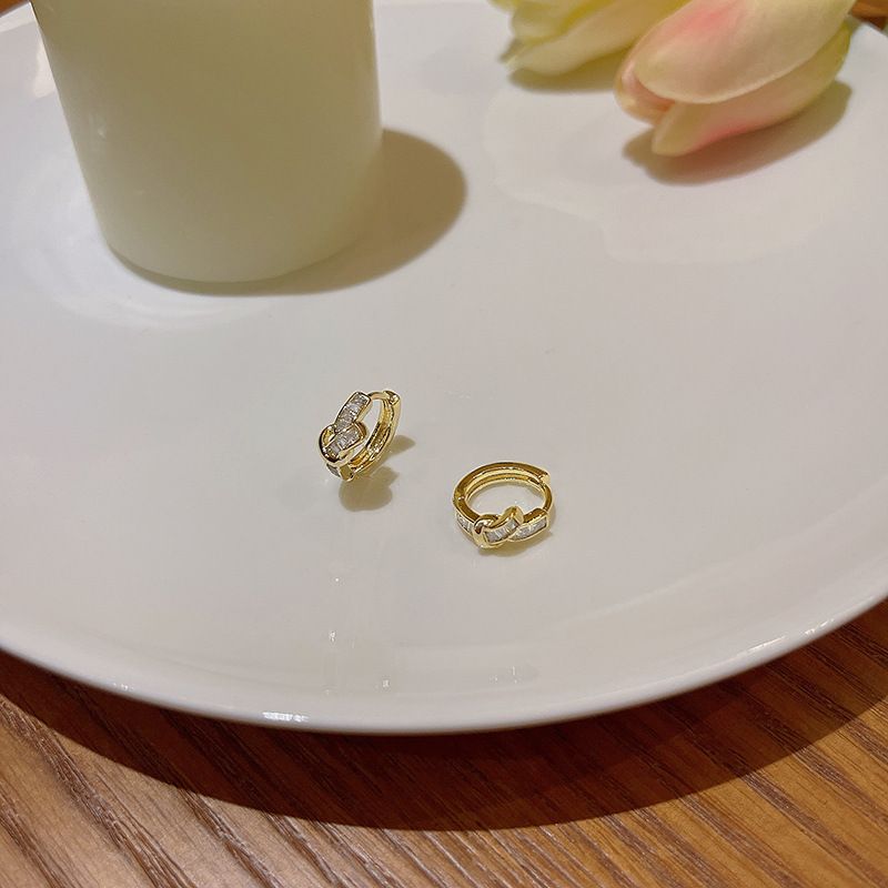 2023 European and American Cross border New Fashionable, Simple, High end, Diamond studded Knot Earrings with Versatile Charm Earrings and Buckles Gold 1208 AS PICTURE