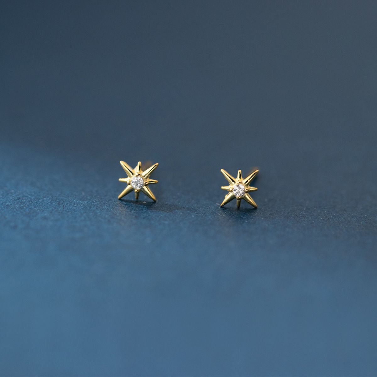 silver zircon octagonal star earrings for women, light luxury, high-end, versatile temperament, niche personality, geometric symmetry earrings golden pure silver