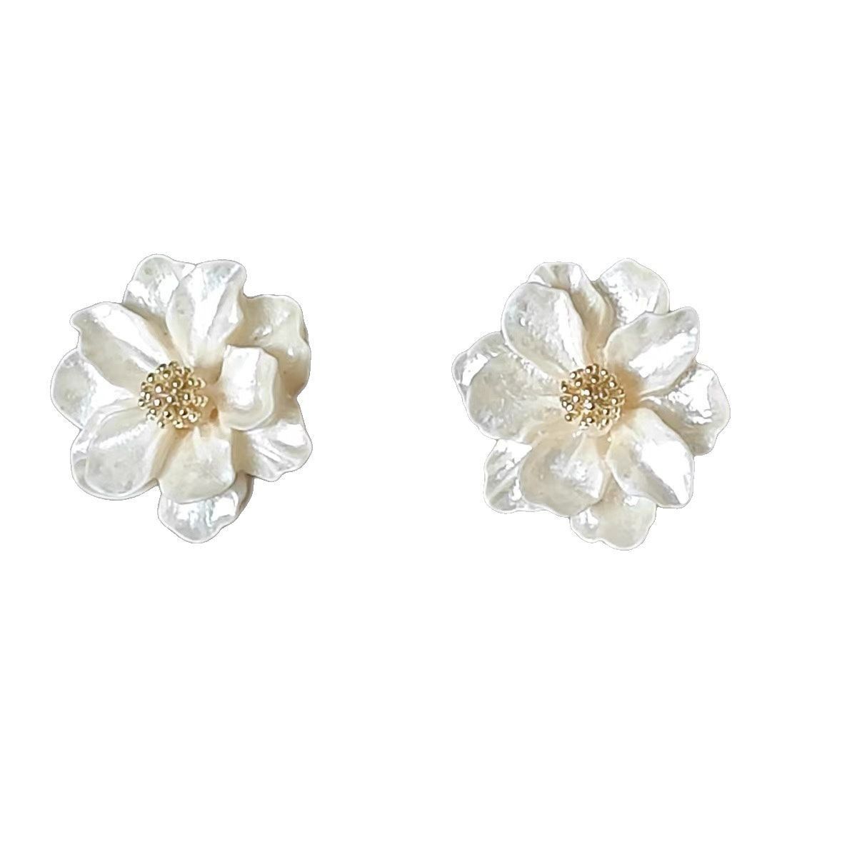 Fashionable temperament earrings, camellia earrings, light luxury women's niche 2025 new popular earrings, high-end ear accessories white AS PICTURE