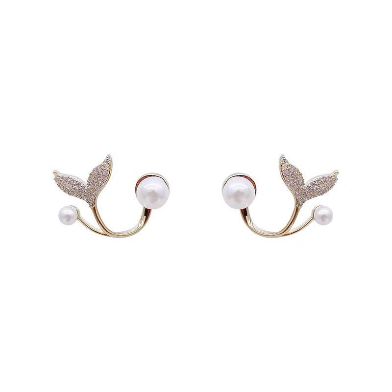 1*PC Korean Style Fish Tail Sparkling Diamond Earrings 2022 New Versatile Personalized Design Earrings with Fairy Charm Earrings golden AS PICTURE
