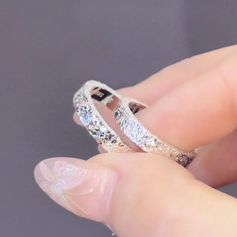 Super Sparkling Premium CNC "Crushed Ice" Ring for Women - Unique Design, TikTok Viral Hit, Closed-End, Stackable, Minimalist Band, High-End Couple Rings Gold-金色 Size 6