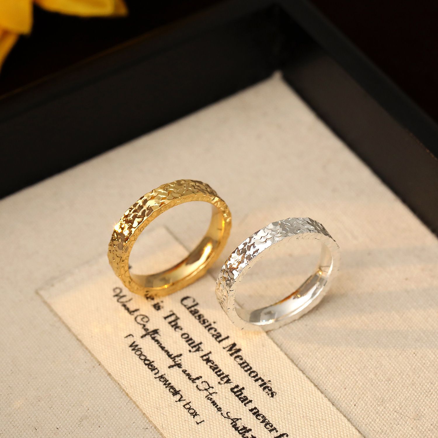 Super Sparkling Premium CNC "Crushed Ice" Ring for Women - Unique Design, TikTok Viral Hit, Closed-End, Stackable, Minimalist Band, High-End Couple Rings Gold-金色 Size 6