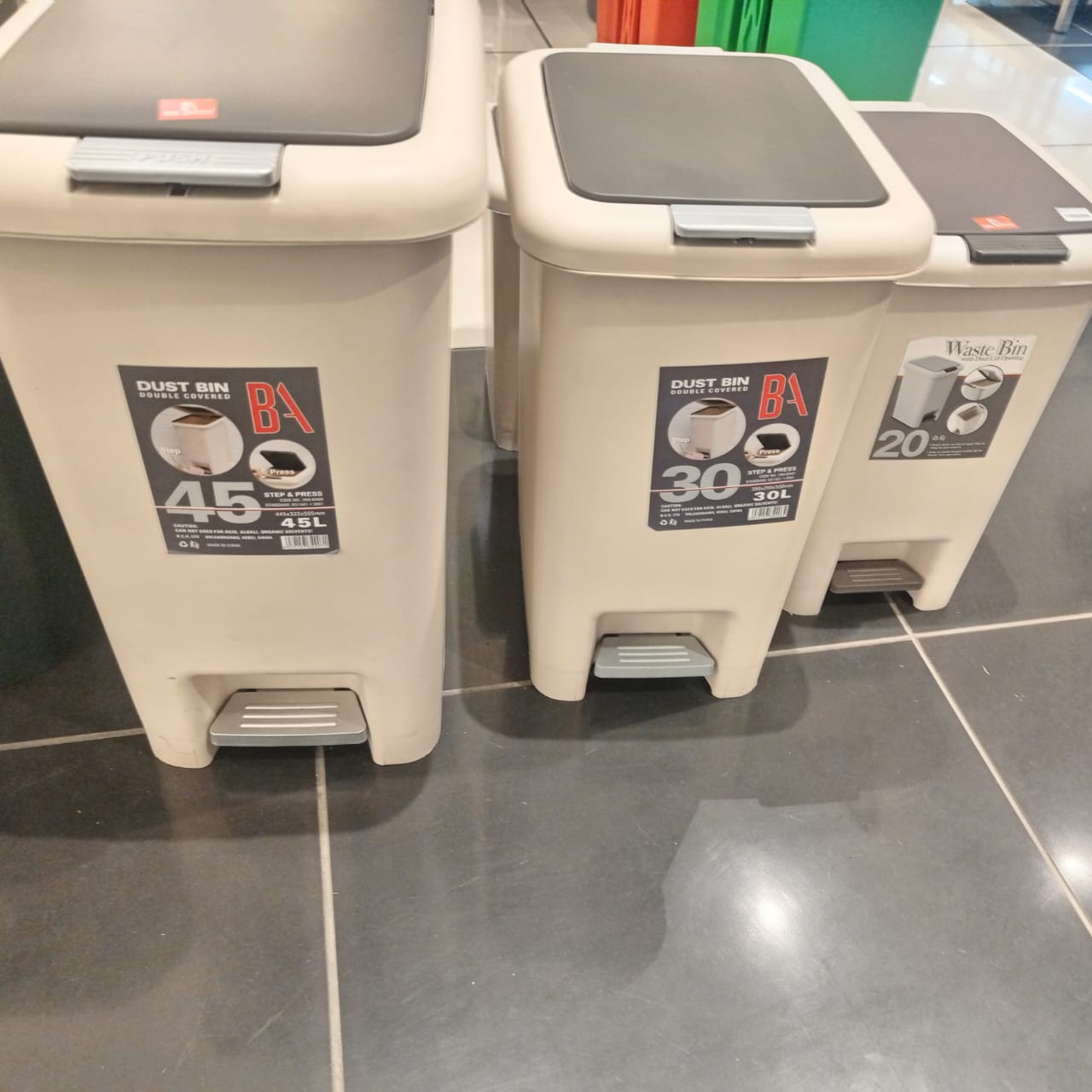 [HM-BA74] BA Push and Pedal Dustbin 6L5