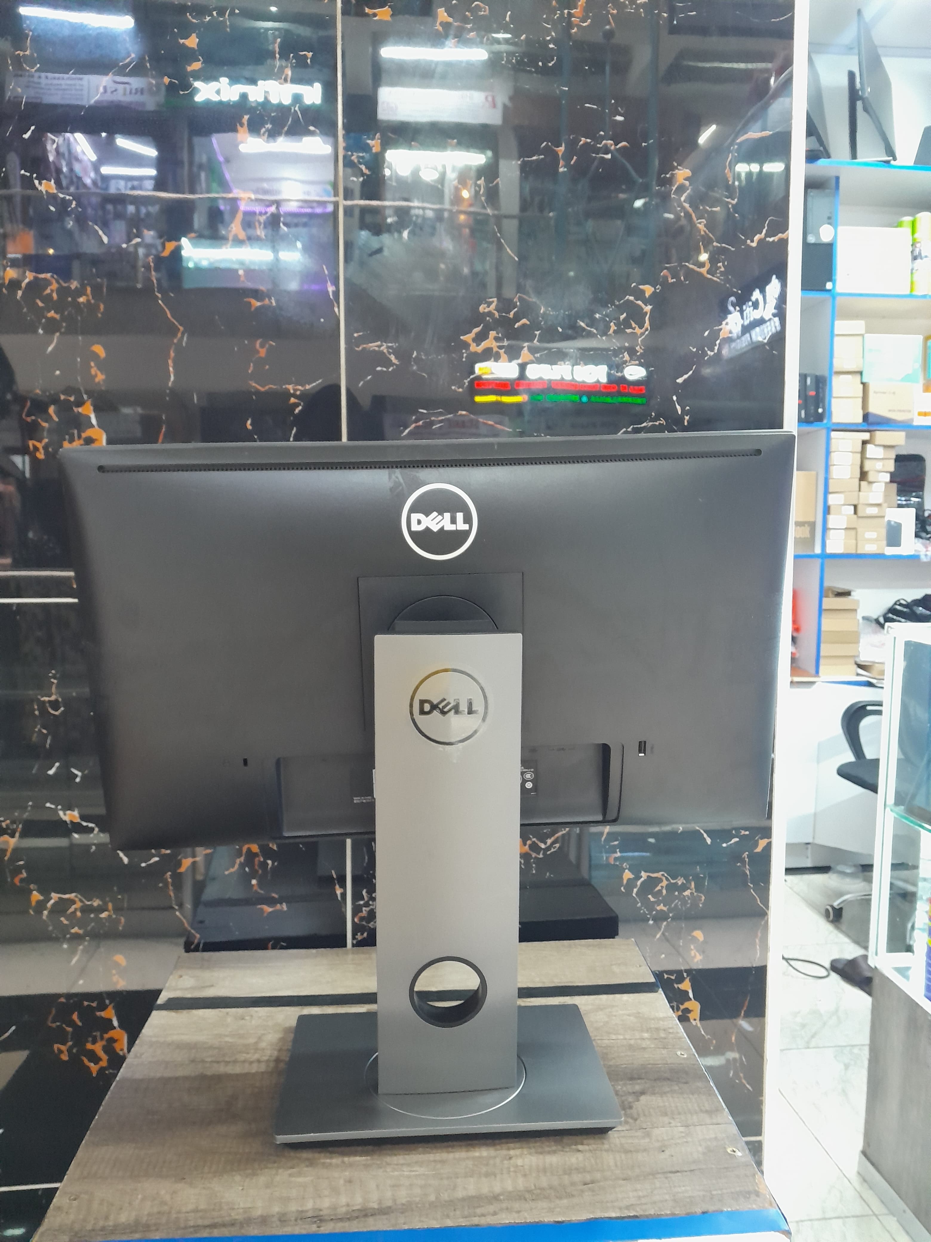 Refurbished Dell 24" Edge to Edge Monitor with HDMI