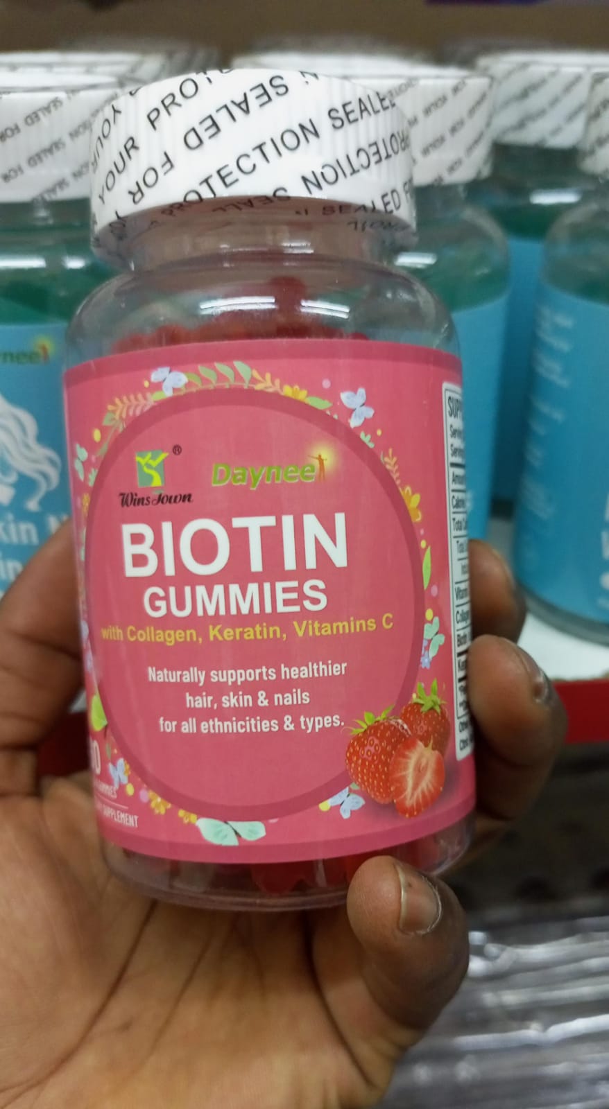 Biotin gummies with collagen,keratin and vitamin C supports healthier  hair,skin and nails