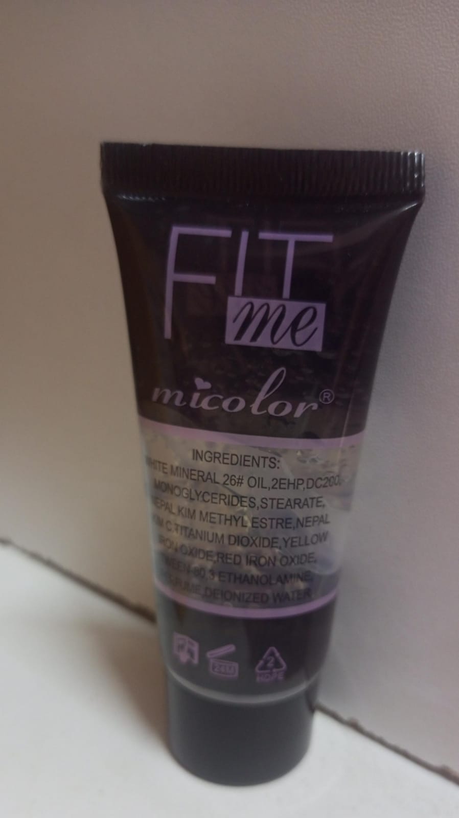 FIT ME micolor primer brightening primer base waterproof brightening FIT ME primer view 3
