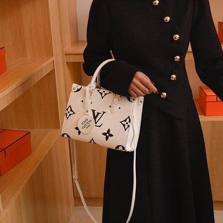 Louis Vuitton bag Paris