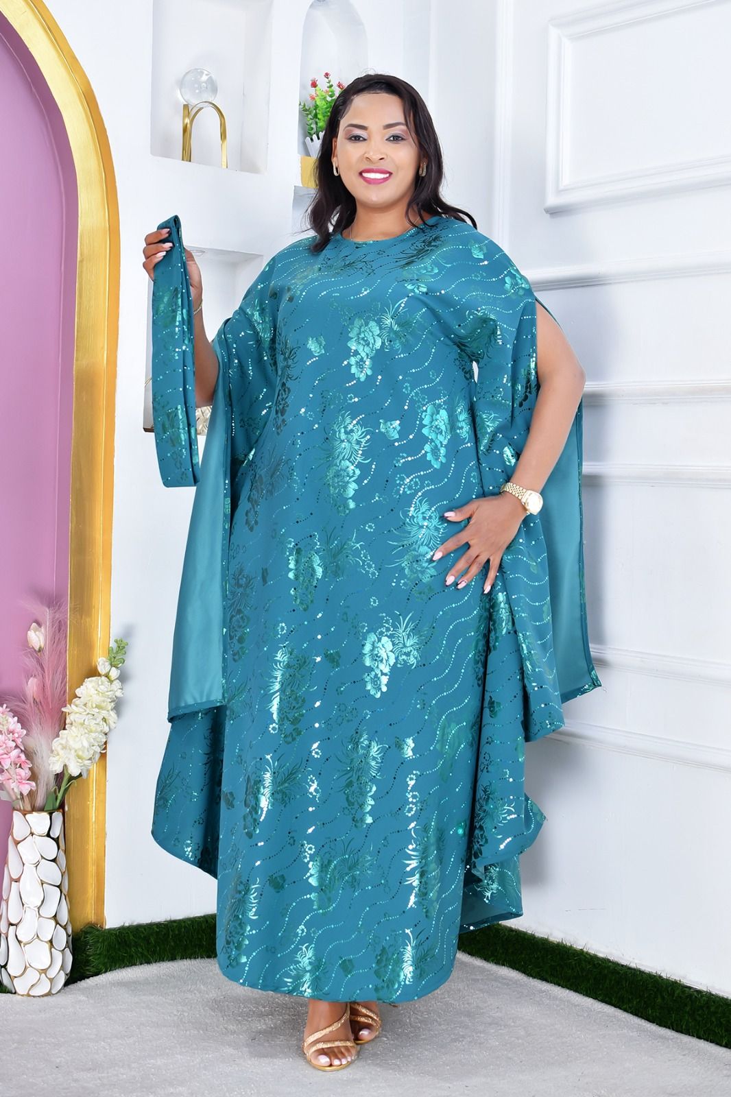 Elegant free-size flowing boubou kaftan dress...