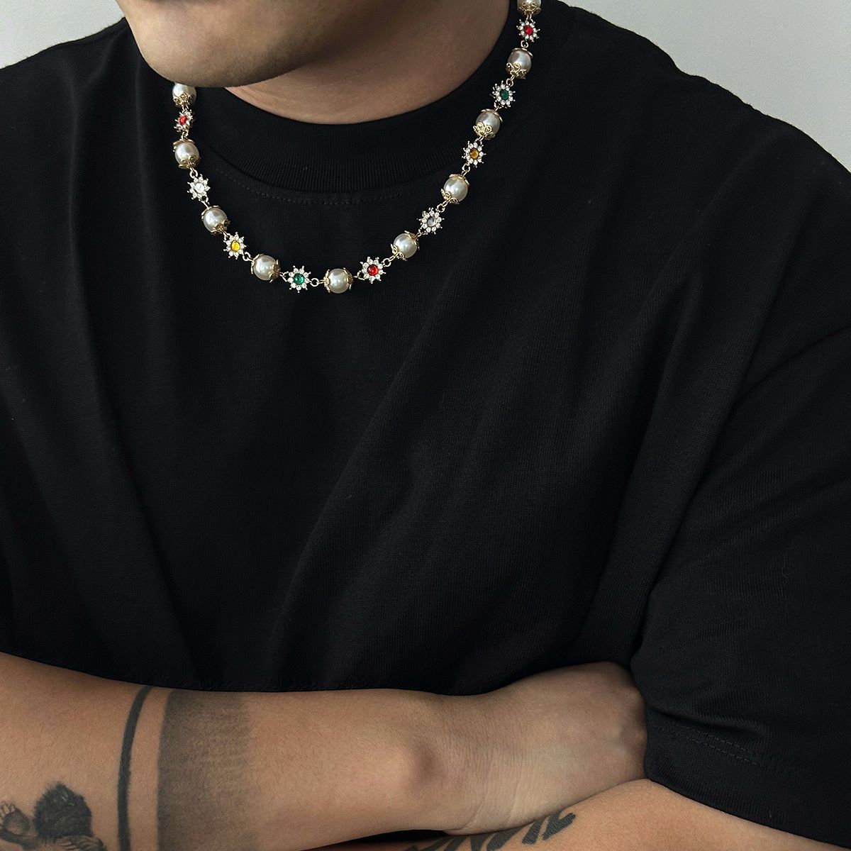 European and American hip-hop pearl flower necklace, men's high-end trendy fashion personality collarbone chain, hot selling cross-border men's accessories 01 ONE SIZE