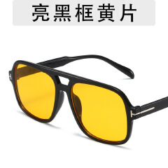 Retro Aviator Sunglasses for Women Men Red Lens as picture