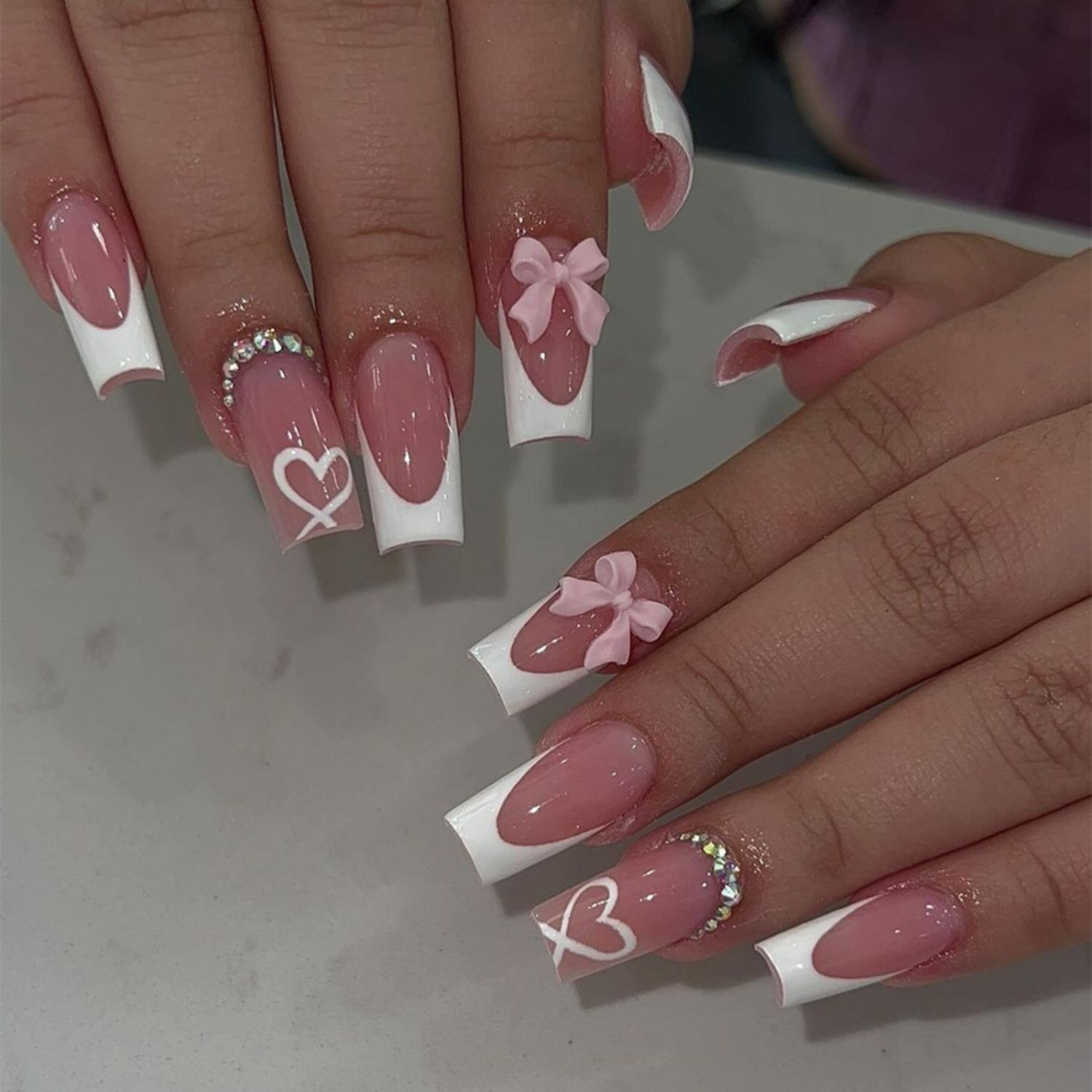 Medium Long Rhinestone Pink Fake Finger Amy Aperture Shiny 3D Flower Fake Nail Tip Artificial Nail Finger Manicure for Ladies & Girls - 24pcs pink and white as picture