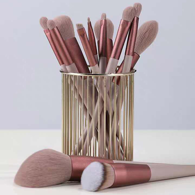 13Pcs Makeup Brushes Set Foundation Powder Eyeshadow Concealer Blending Makeup brush set Beauty Tool with Bag New Arrival Green 13Pcs with velvet bag [分类版本2]