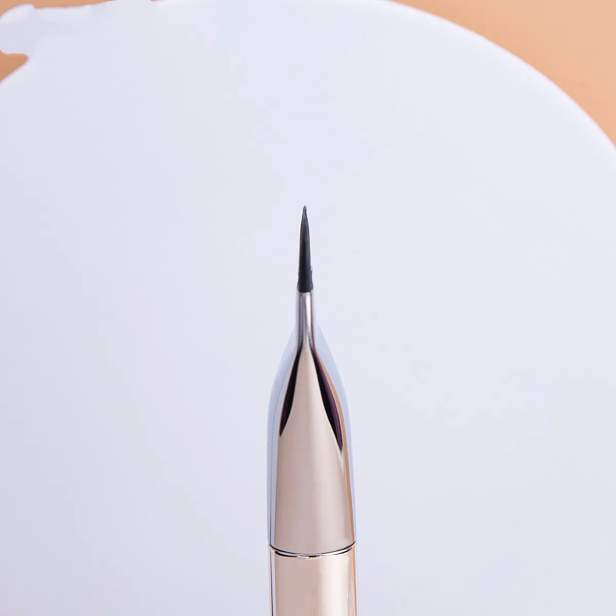 Ultra Thin Foundation Brush Lightweight and Thin Face Contour Brush Flat Contour Brush Blending Foundation Cream Makeup Brushes Silver One size [分类版本3]