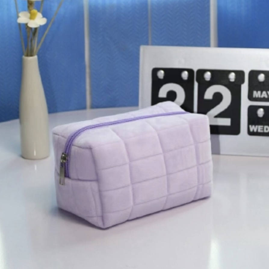 Ladies 1 Large Zipper Travel Toiletry Bag For Premium Makeup Bag Purple One size [分类版本1]