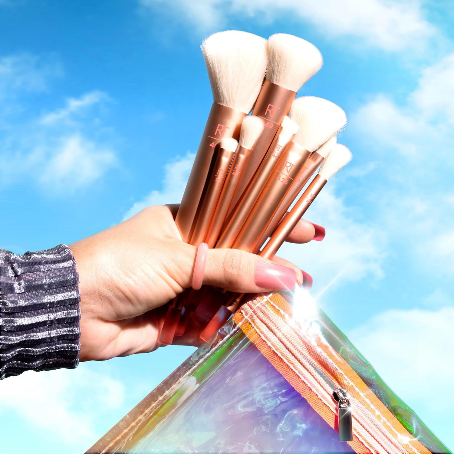 The Wanderer Make up Brush Kit, Premium and Professional 8 Midi-size Brush Set with Bag champagne 20cm
