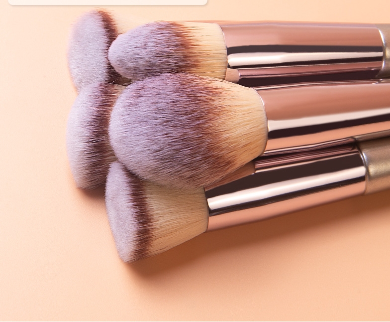 Makeup Brush Set 18 Pcs Premium Synthetic Foundation Powder Concealers Eye shadows Blush Makeup Brushes champagne 18 cm [分类版本3]