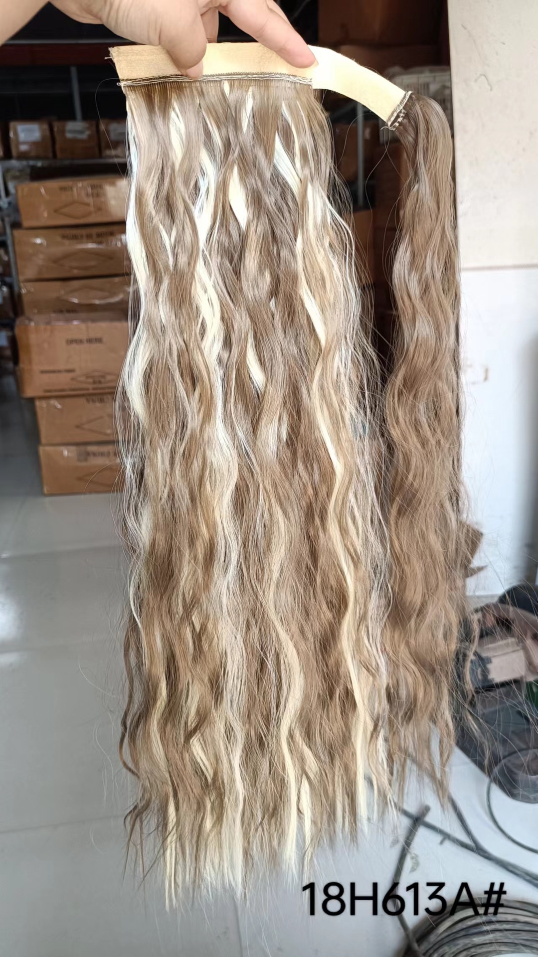 Magic tape corn tassel ponytail, magic tape corn silk long curly wig ponytail curly ponytail 1 B 22 inch