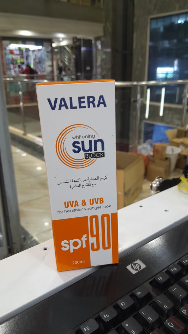 Valera Sun Block sunscreen Cream SPF 90. Offers Broad Spectrum Sun Protection UVA&UVB, Treats & Prevent Brown Spots & Wrinkles caused by harmful Sun Rays & Whiten Skin Complexion & Anti-Aging