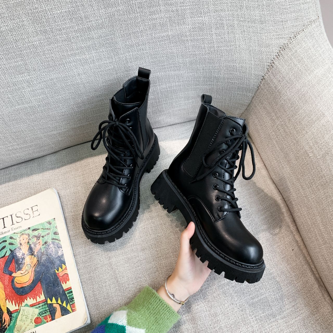 Boots Women's new fashion autumn and winter lace-up Martin boots