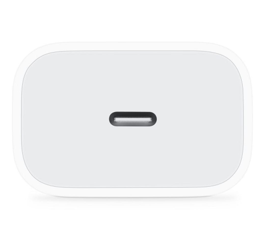 Apple 20w  adapter, super fast charging, for iphone 11,12,13,14,15 ,pro and pro max ,,portable and efficient wjile using.does not heat up while using.