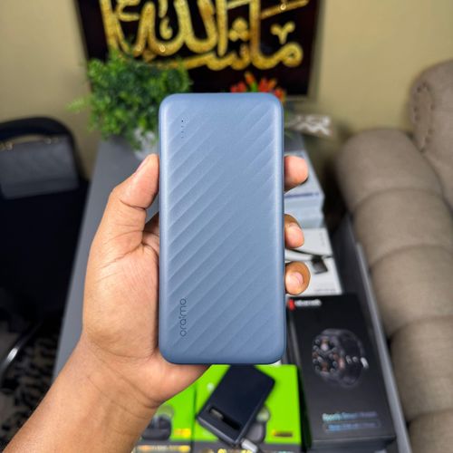 Oraimo Slice Link Pro 10000mAh 22.5W Powerbank with Charging cables - 10000mAh Capacity - 22.5W Fast Charging - Attached Cables: USB-C, Lightning, Micro USB - 5 Outputs / 2 Inputs - Type-C Output