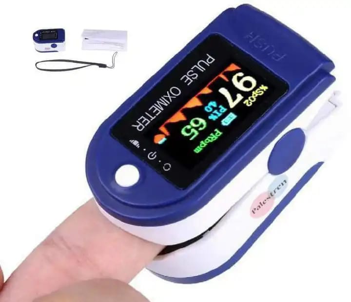 fine quality finger pulse

oximeter, with TFT display, which will show the SpO2 blood-oxygen value, perfusion index value(PI%), pulse rate value(PR bpm), pulse column, pulse rate waveform and electric