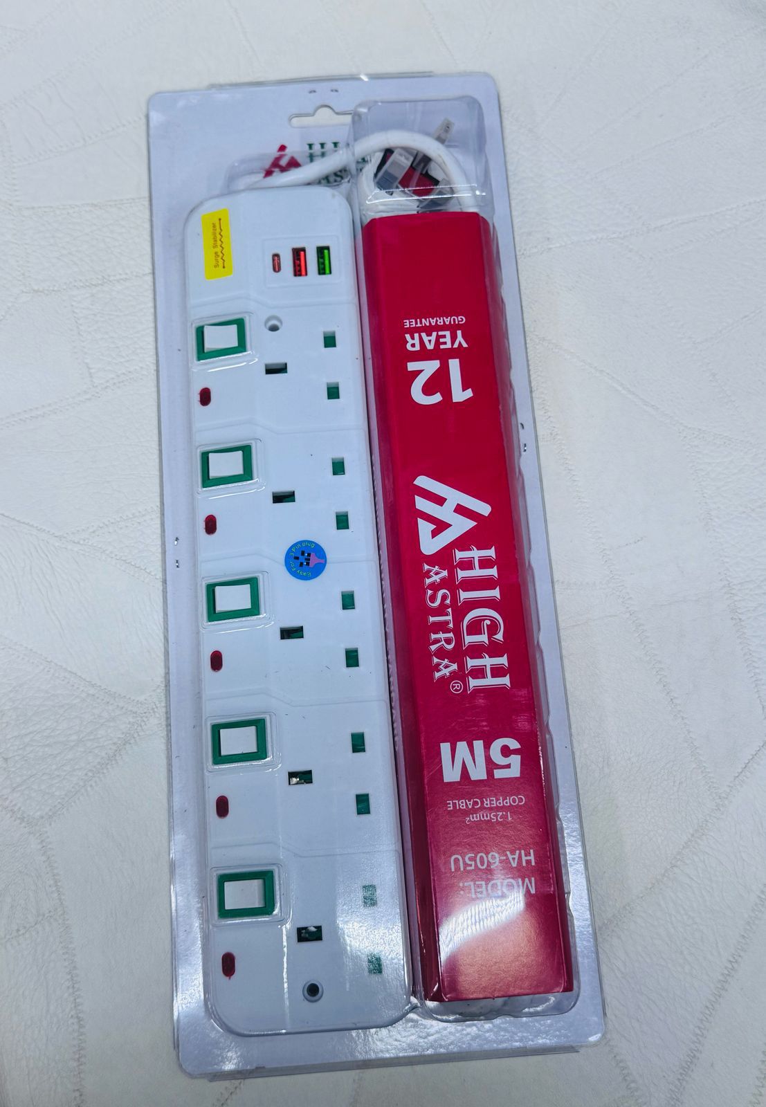 HIGH ASTRA Heavy Duty Extension Socket. 5 way board. 5M cable.2 usb.1-type C port.The cords are designed with surge protection and safety shutters to protect against power spikes and electrical shock.