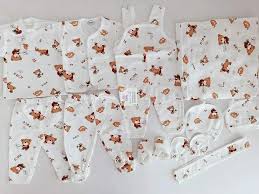 11 Pieces Unisex Cotton Newborn Baby Receiving Set With;2 sweaters(1 buttoned,1 round neck),2 pairs of pants(1 closed leg,one open leg),1 Romper,1 receiving blanket,Bib,Hat,Mitten,Belt,Socks(Assorted)