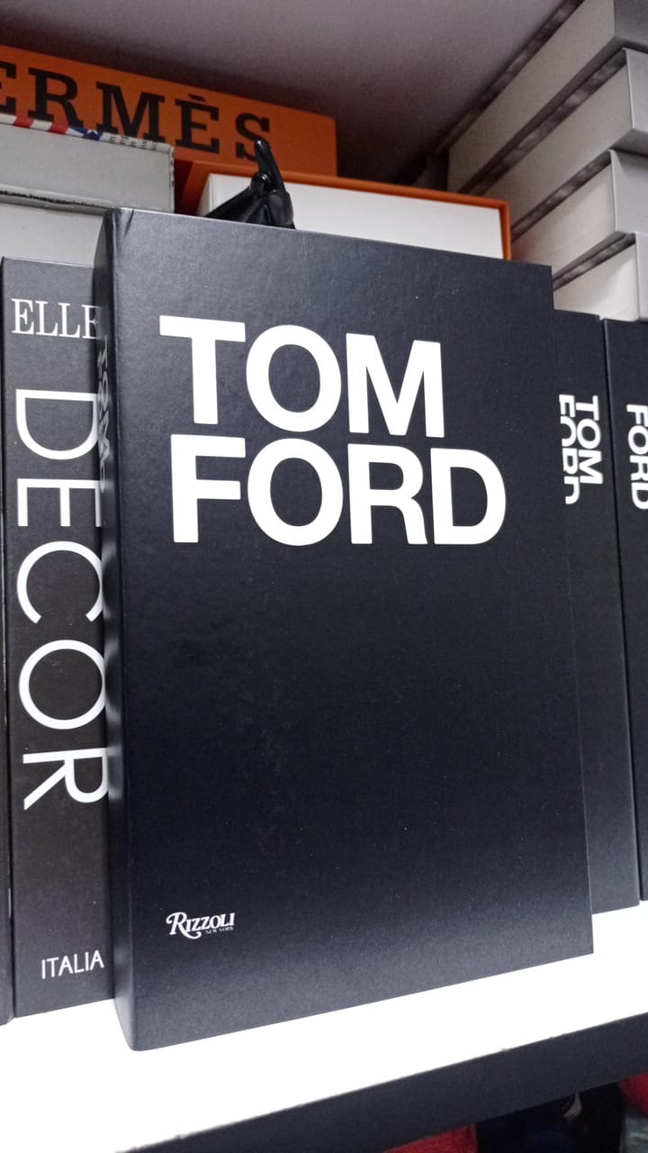 DECOR/DUMMY BOOKS Decor books on offer for beautifying your shelves and spaces suitable for shelves, tables with all your favourite brands. Grab yours today while stocks last