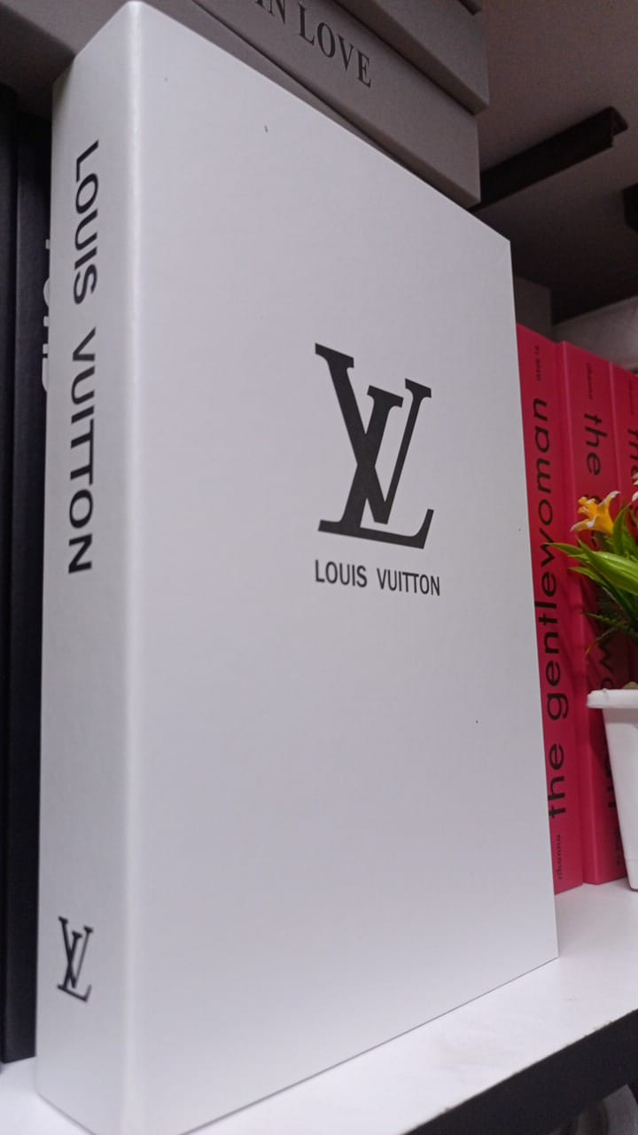 DECOR/DUMMY BOOKS Decor books on offer for beautifying your shelves and spaces suitable for shelves, tables with all your favourite brands. Grab yours today while stocks last