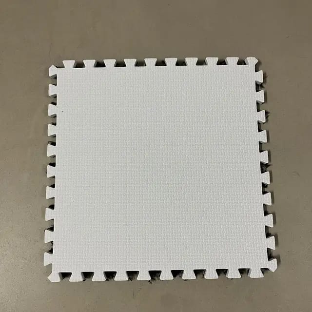 NEW PRODUCT ALERT! Plush foam interlocking floor mats Interlocking design for easy assembly Suitable for indoor spaces like playrooms, gyms, living rooms and workshops Provides cushioning and comfort