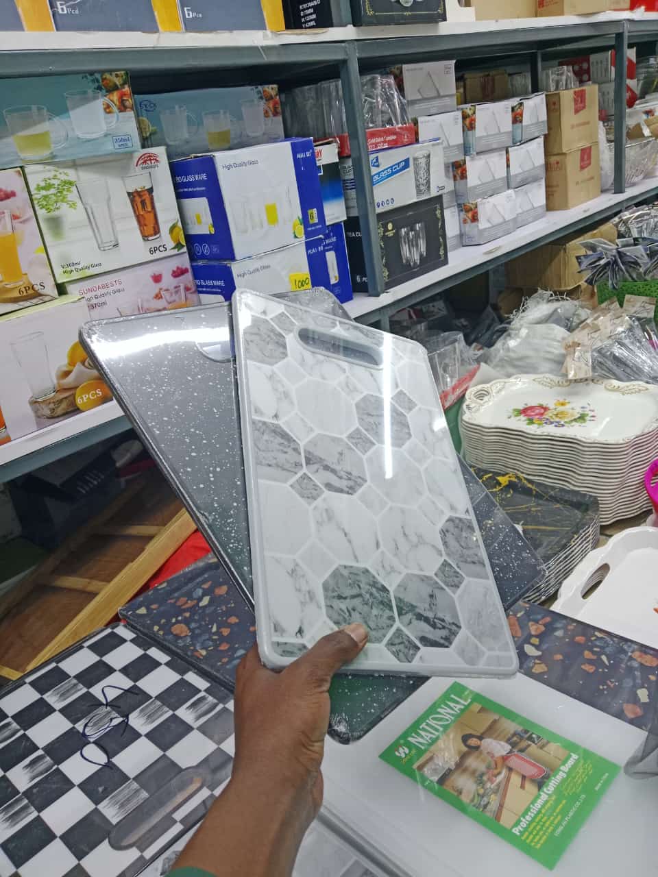 Granite Profile Chopping Board.Sophisticated Construction
Long Lasting and Durable
Slip Resistance
Beautiful Looks
Resistant to Bacteria
Easier to Clean
Sophisticated Construction
Long Lasting and Dur