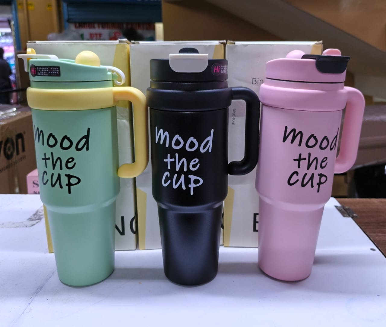 PRICE DROP😶‍🌫️Mood The Cup, Stanley Mug Tumbler With Handle And Straw Lid, Insulated Reusable Stainless Steel Travel Mug Sports Water Bottle☀️Perfect for both hot and cold drinks, this colorful, han