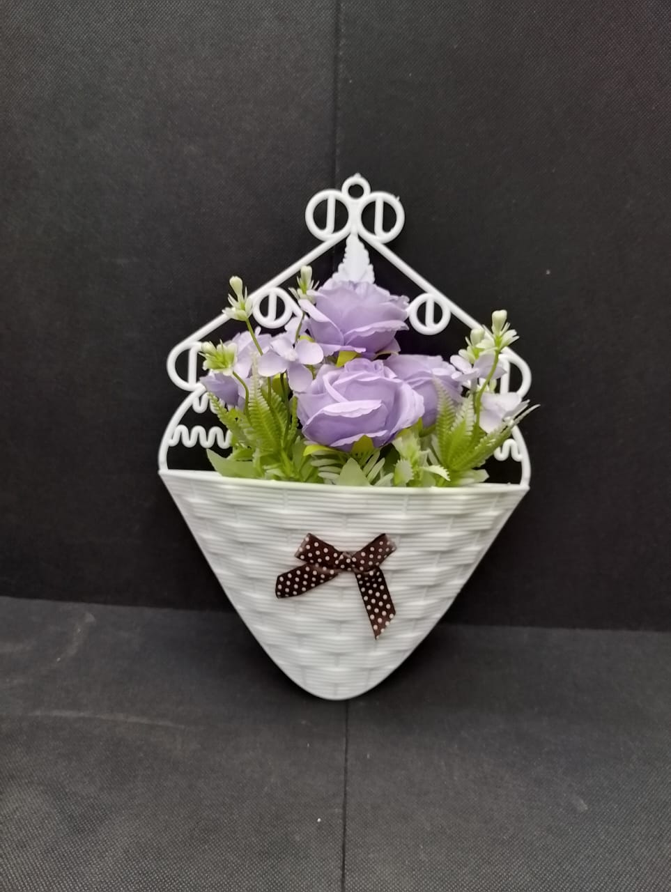 Decor Balcony Hanging Flower With Pot   add a luxurious touch to your interior setting and the same time, it is a zero maintenance. Its arrangement ideas lights up your living space and brings physica
