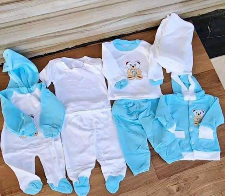 Fashion 8 pc Newborn receiving set unisex .Unisex durable and of very high-quality Machine washable and re-usable .Stylish and very warm for your new born. They are perfect for new born babies  and ar