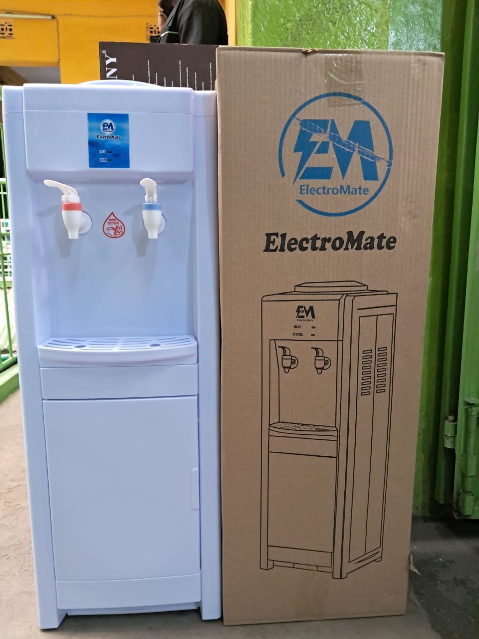ElectroMate 2 Tap Water Dispenser With Hot And Normal + Storage Cabinet - High Quality. Hot & Normal water dispenser  
Storage cabinet in bottom
Silicon pipes and Stainless steel tank for hygenic wate
