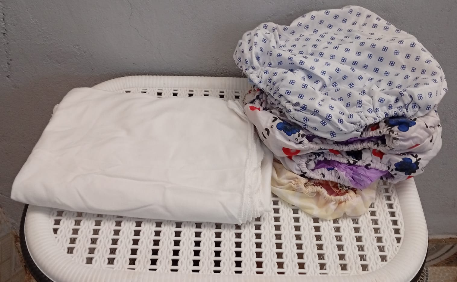 Fashion NEW arrival High quality 12pc Pure Cotton Baby liners plus 4pc baby wet washable pants 🎇Essential Protection and Comfort for Your Baby

Essential Protection, Everyday Comfort