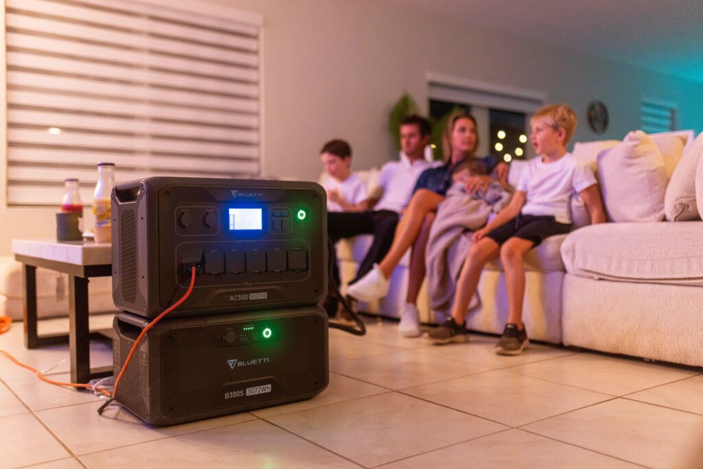 [Special Offer] Bluetti AC500 + B300S Solar Generator Kit 3072Wh LiFePO4 Battery, 5000W AC Output, 3000W Input, Modular Expandable Power Station
